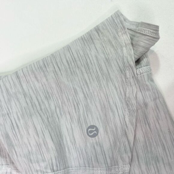 Lululemon Long Sleeve Shirt Womens 8 Gray Keyhole Open Back Pullover - Picture 5 of 7